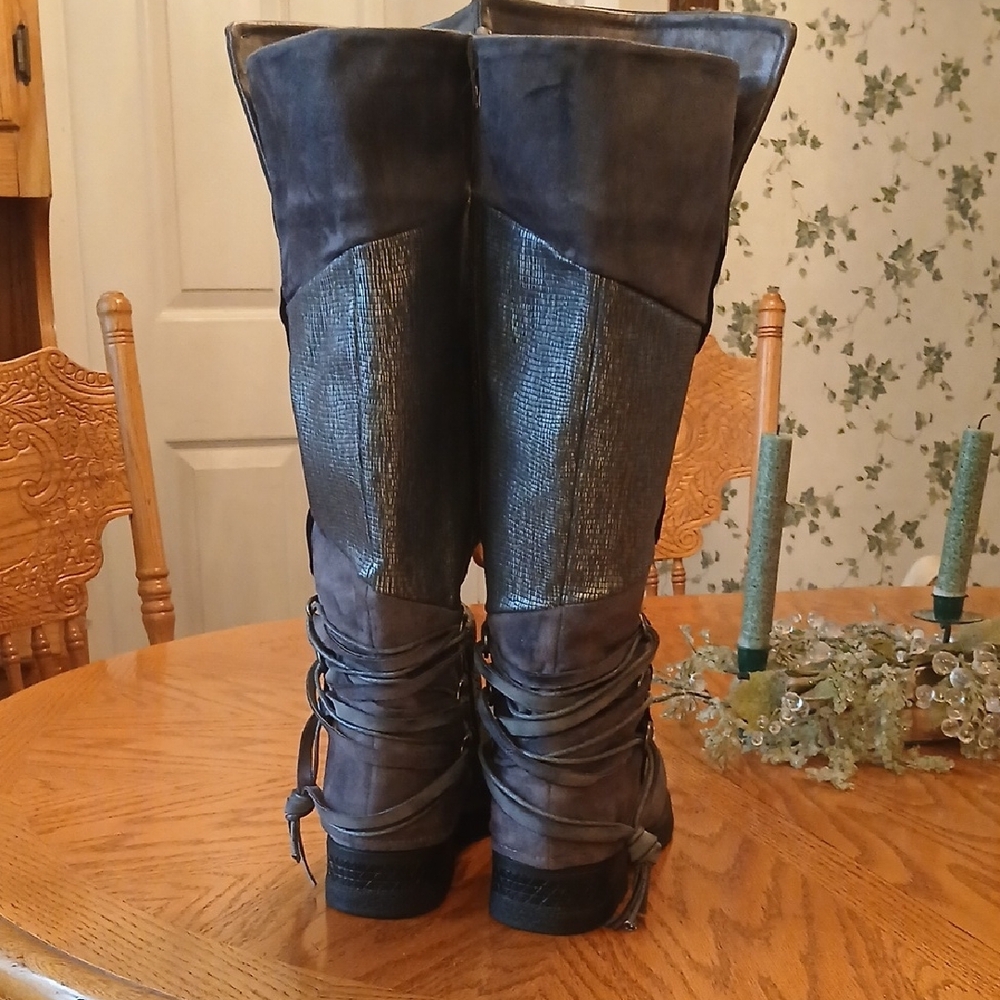 Gray Faux Leather Boutique Boots- Brand New - Picture 4 of 8
